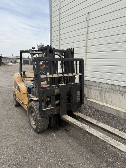 Вилочный погрузчик ( КАРА ) ( ФОРКЛИФТ ) ( САТ )