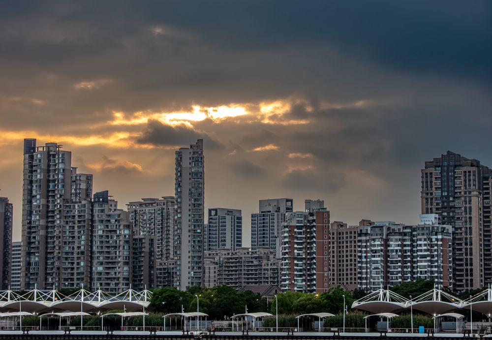 Фотограф и фотоссесий на улице