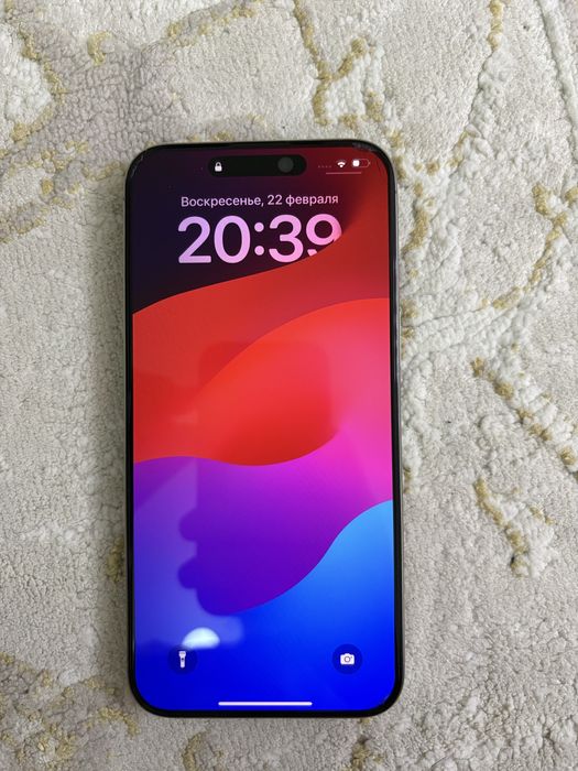 Продам iphone 15 pro max 256