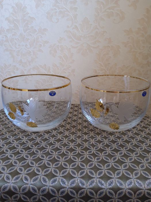 Ваза BOHEMIA  ( Чехия  ) стекло фруктовница