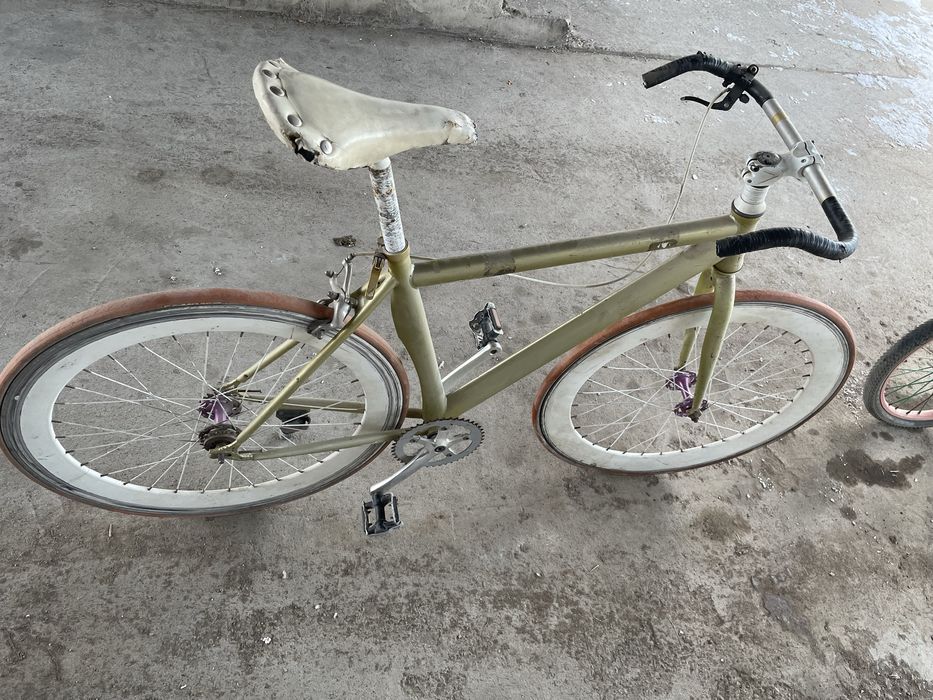 На продаже велики бу