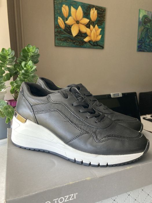 Дамски маратонки/ сникърси 41, 39 момер