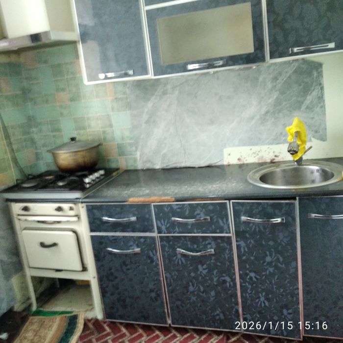 3-хонали уй 4чи этажда жойлашган сотувда