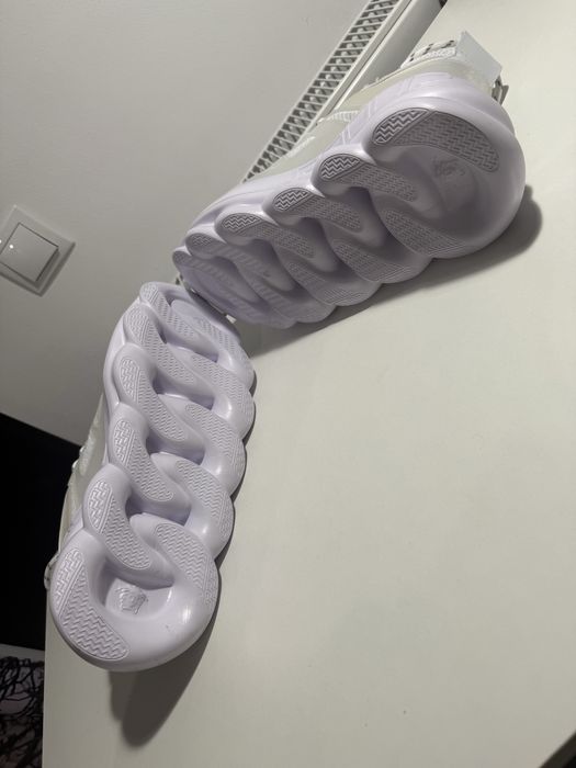 Versace Chain Reaction full white