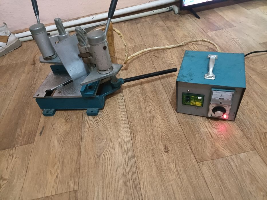 Пайка пластик окно,  ручной.