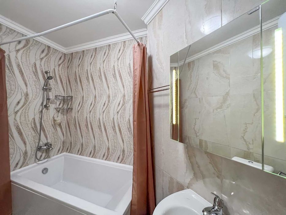 Продава се Тристаен апартамент в Несебър - 99 кв.м за 1768 €/кв.м - Снимка #11