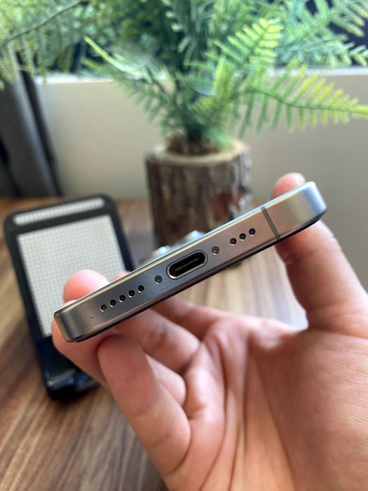 Iphone 15 PRO, 128GB, ESIM, LAA. 86%