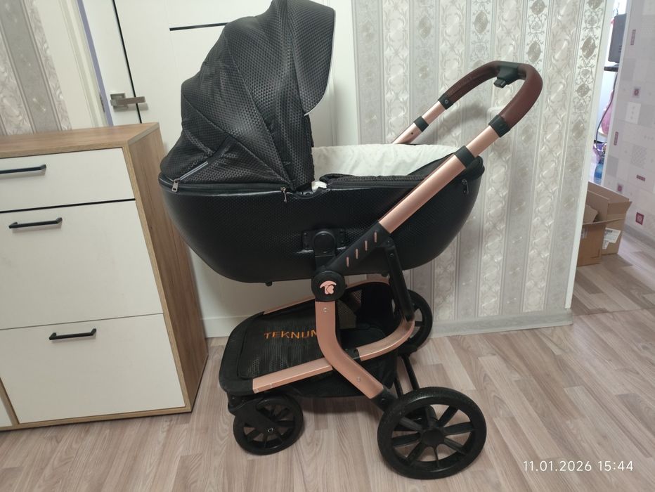 Продам детскую коляску