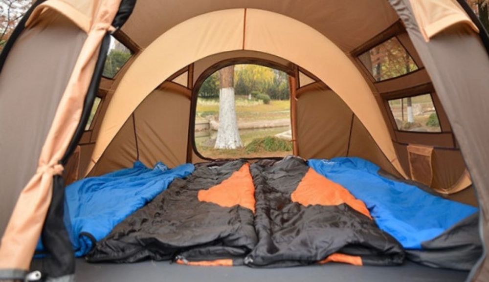 Саморазгъваща палатка до 4 човека