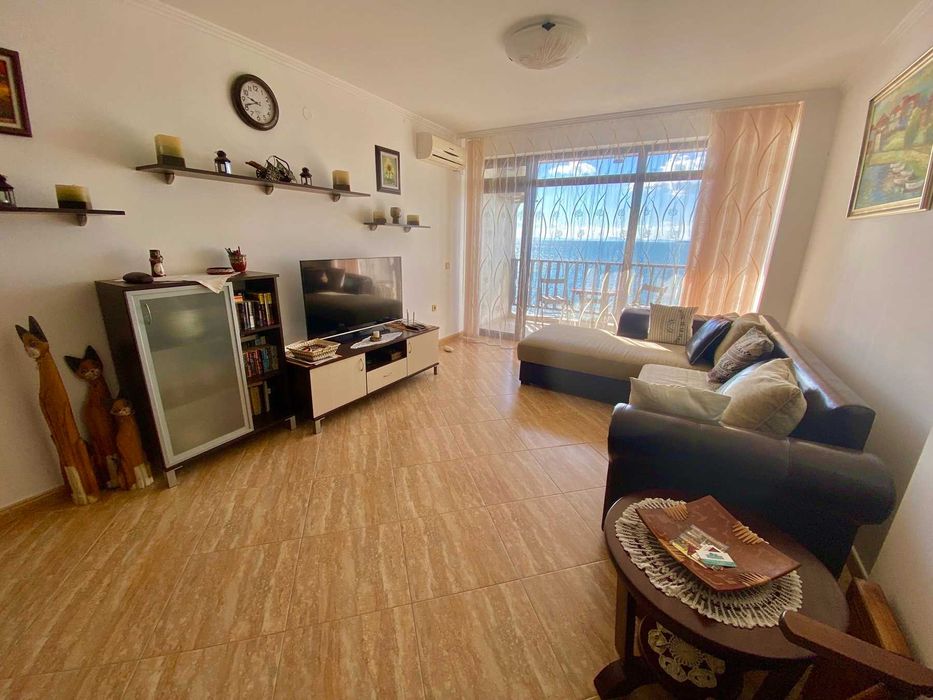 Продава се Тристаен апартамент в Свети Влас - 100 кв.м за 1980 €/кв.м - Снимка #3