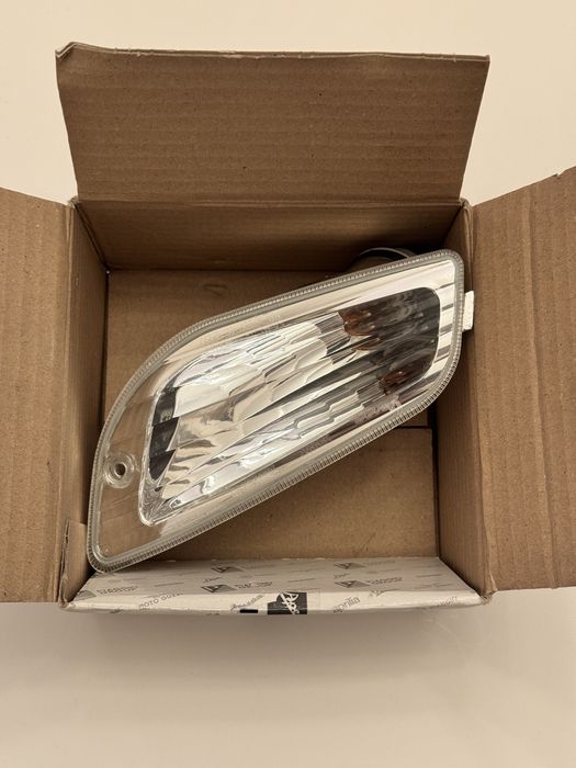 Indicator Semnalizare Vespa PIAGGIO 58174R FATA DREAPTA
