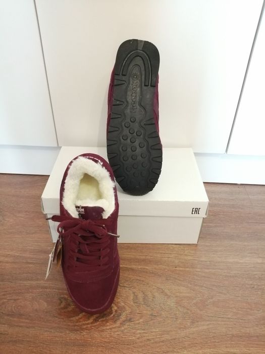 Кроссовки новые, Reebok