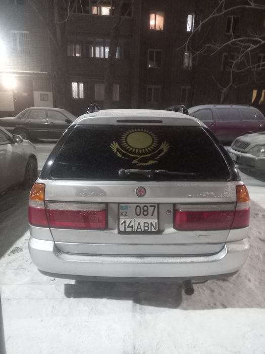 Продам Nissan r.nessa