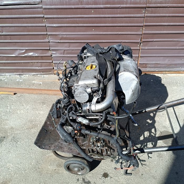 Двс мотор двигатель Y20DTH на Opel Zafira A