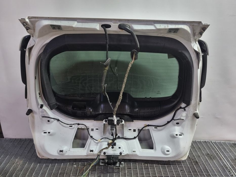 Haion Cu Luneta Ford Kuga - SUV 4 Usi WHITE (1454)