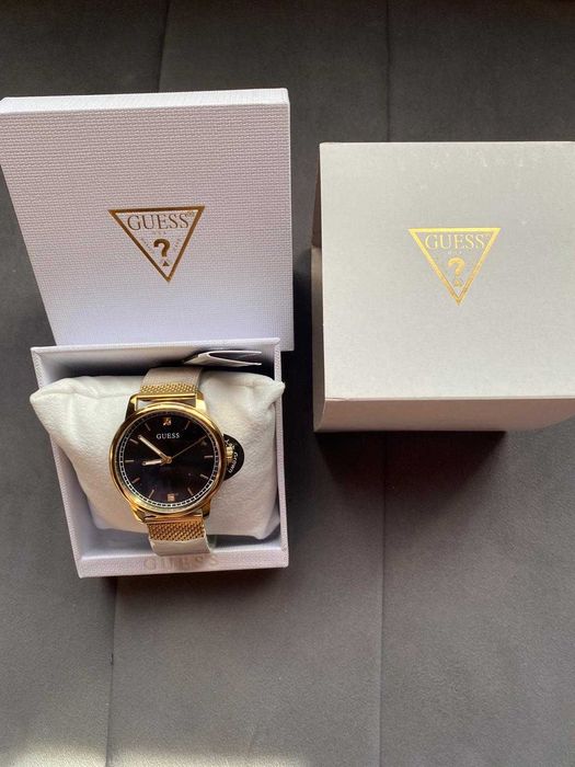 Ceas Guess Nou Auriu