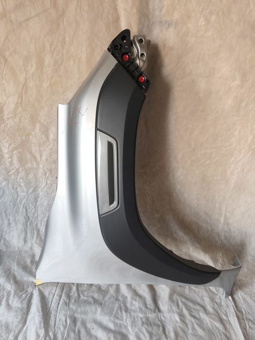 Крыло Toyota Hilux Revo Правое (2015/2025), Крыло Тойота Хайлюкс Пикап