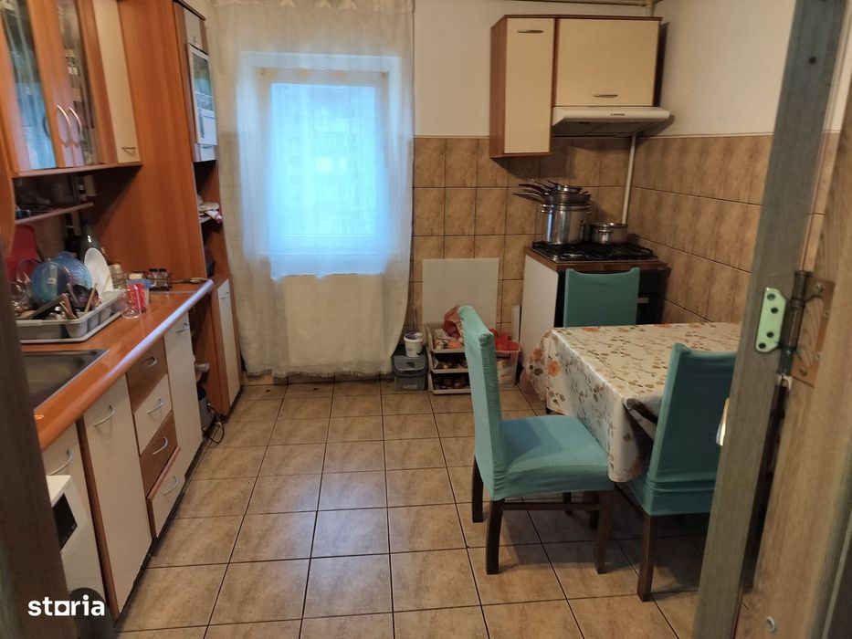 Vând apartament 2 camere Pitești Gavana3