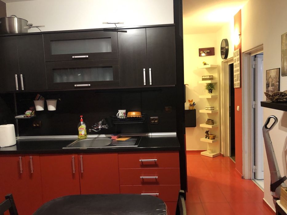 Продава се Многостаен апартамент в Сливен, Клуцохор - 100 кв.м за 1300 €/кв.м - Снимка #3