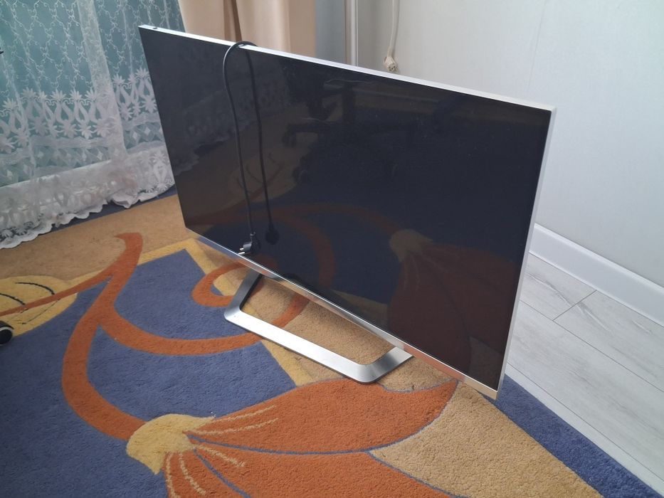 Телевизор продам