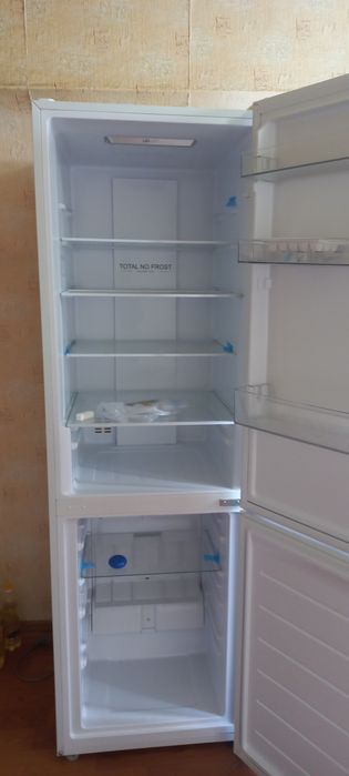 Продам холодильник!