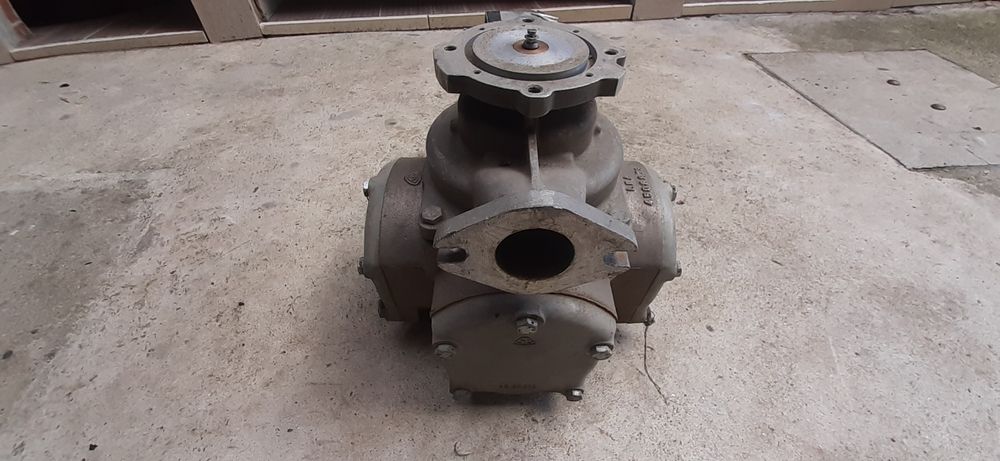 Расходомери за Газ и светли горива.