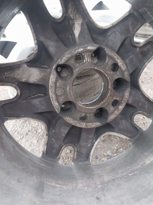 Диски оригинал R16 на Mercedes.