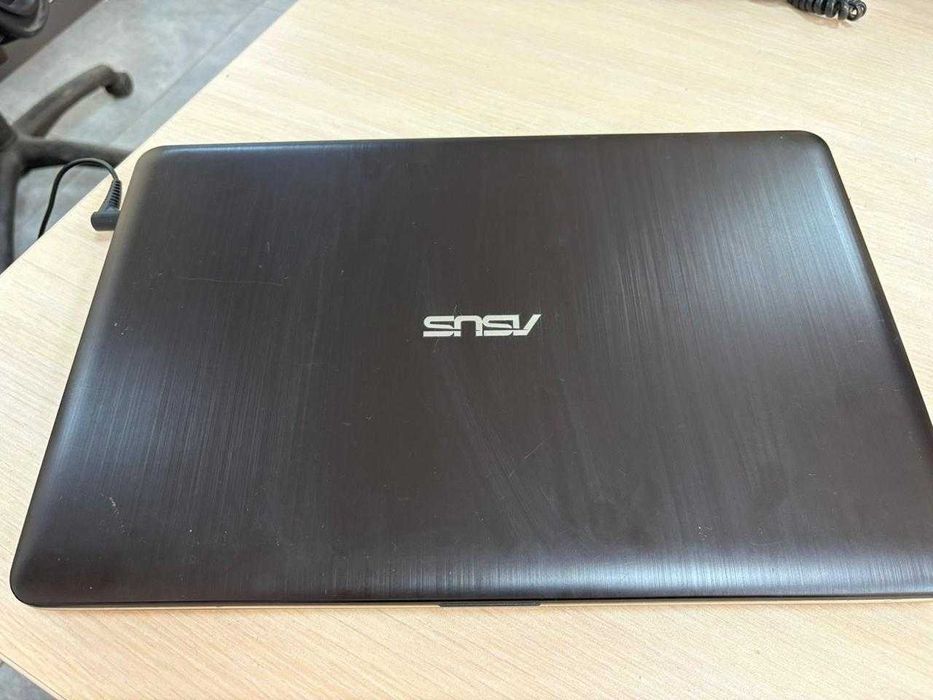 Ноутбук ASUS X540YA
