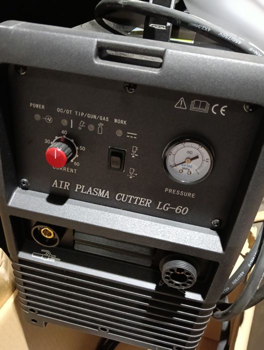 Aparat sudura fir continuu Profesional Fighter Mig 500