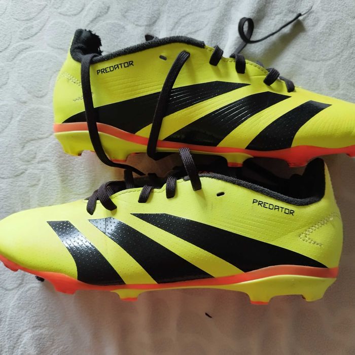Бутонки Adidas Predator