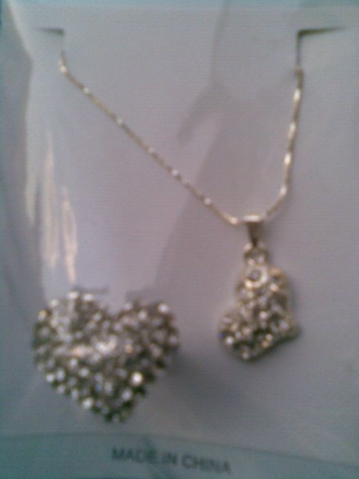 Лот бижута- 1- тъмно сиви(почти черни) камъни