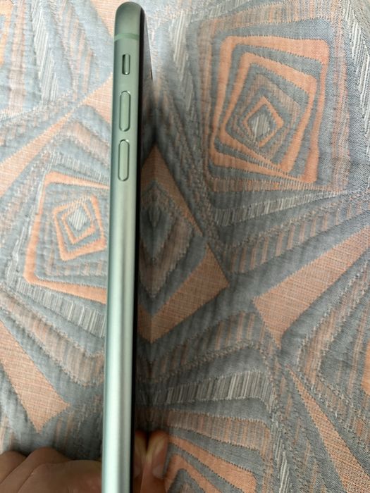 iPhone 11 акб 73%