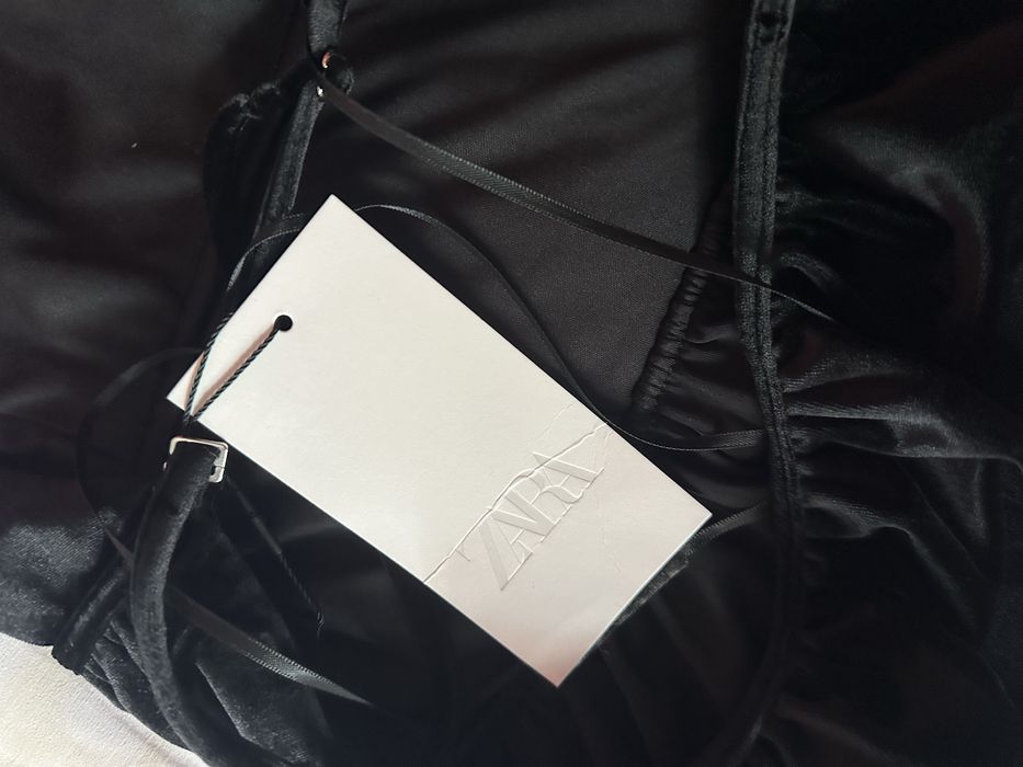 Дамски потник/ топ ZARA