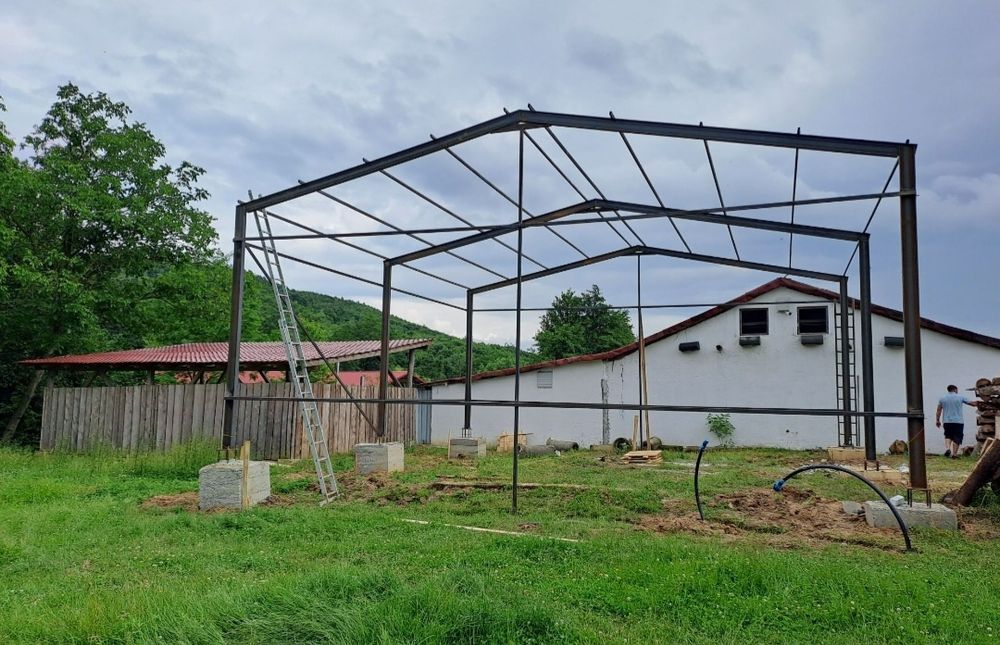 Structuri metalice de vânzare, ideale pentru construirea de depozite,
