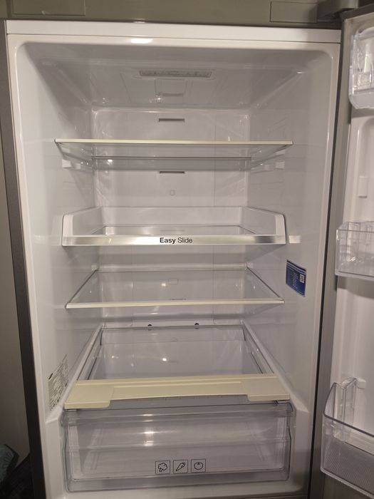 Продам холодильник Samsung