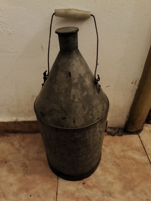 Bidon de gaz comunist