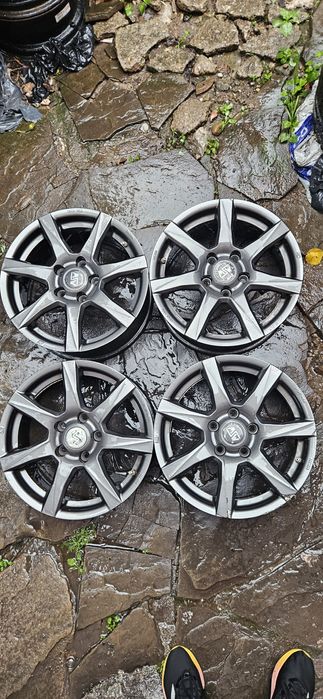 5/114.3/16 nissan qashqai 16 цола нисан кашкай 16 цола 4бр.оригинални