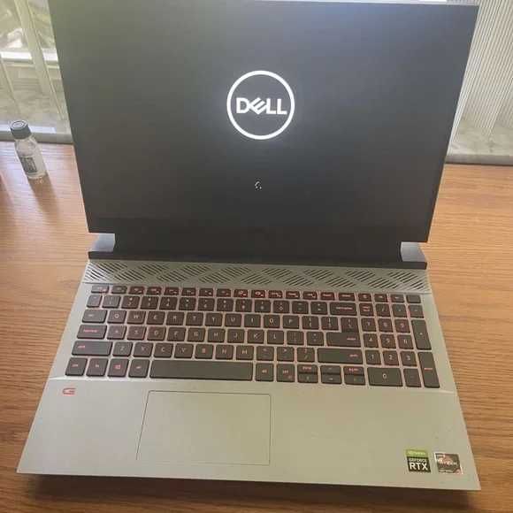 laptopp dell g15