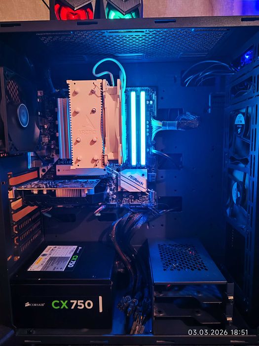 Компютър Ryzen 7 5800X, GTX 1650 4GB, RAM 32GB DDR4 3600, SSD 512GB