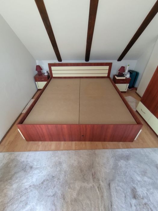 Vând set pat 180x200 cu 4 sertare+2 noptiere  demontat, Prejmer