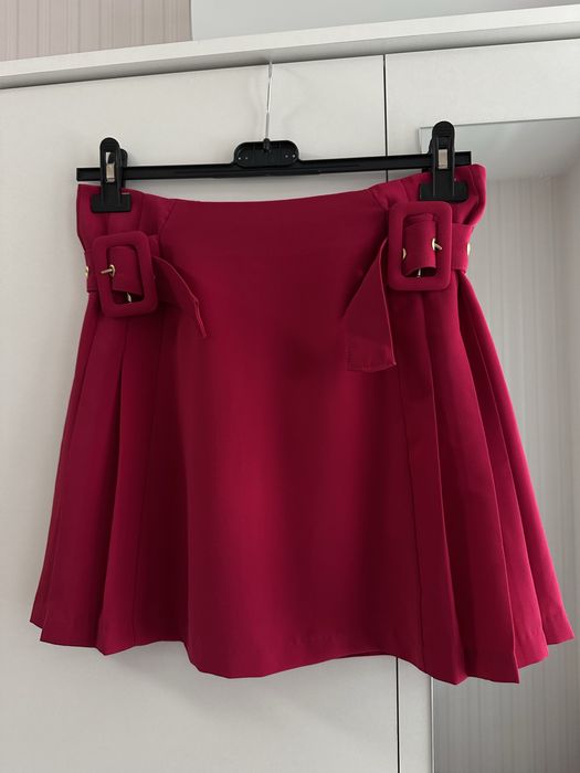 Цикламена пола ZARA – S размер