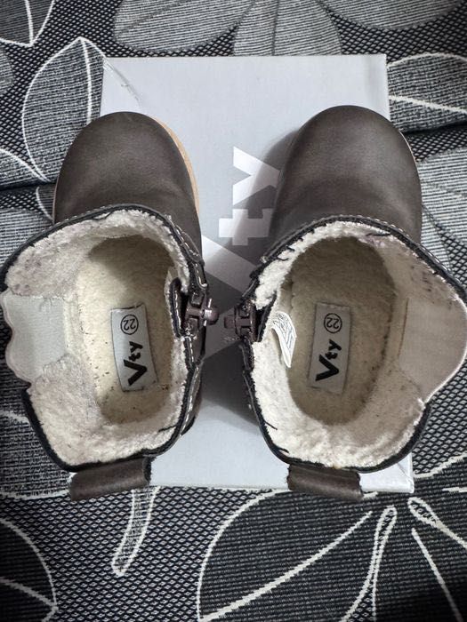 Детски маратонки Puma и ботушки