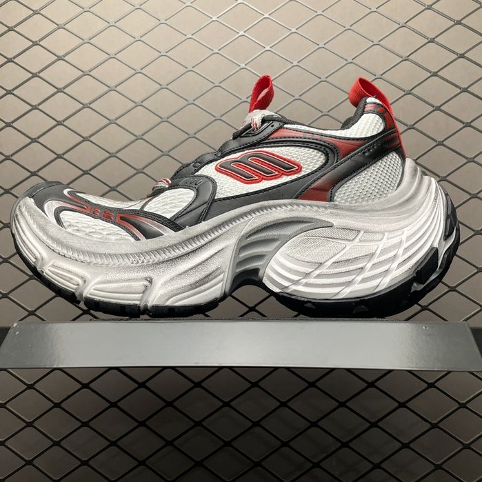 Balenciaga 10xl 2024