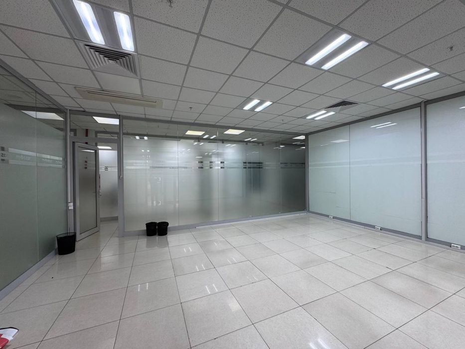 Аренда офис 24/7 доступ Центр Города Вестминистр Сквер 4 комнаты