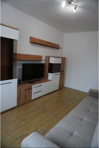 Apartament cu 2 camere de inchiriat la MANSARDA