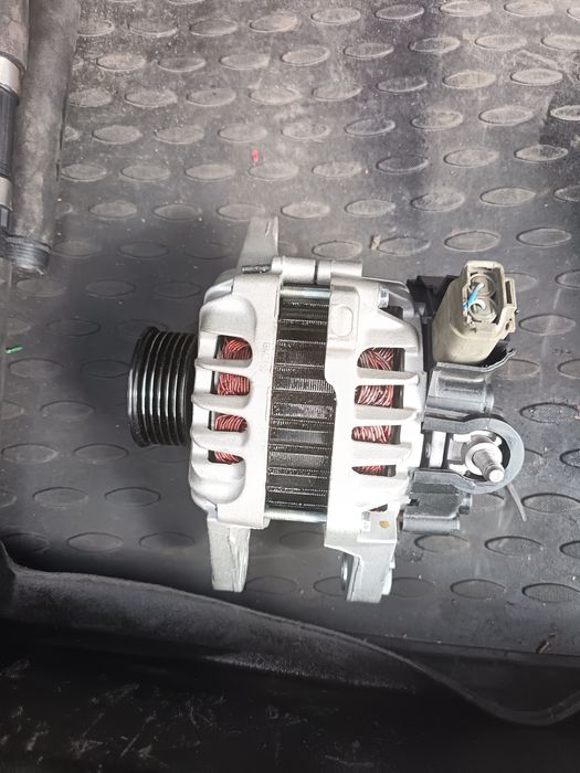 Генератор продам