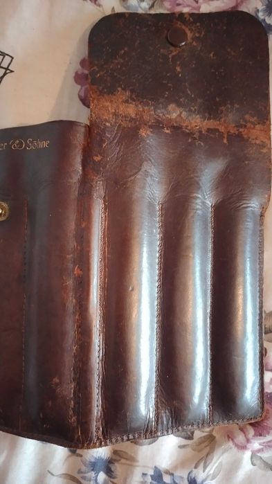 Калъф  кожен за бръсначи