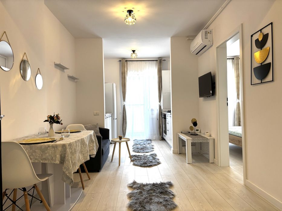 Studio de inchiriat in 81 Residence (Biruintei 81), Piscina si parc in complex, 10 minute de Metrou Berceni,disponibil loc de parcare subteran si boxa