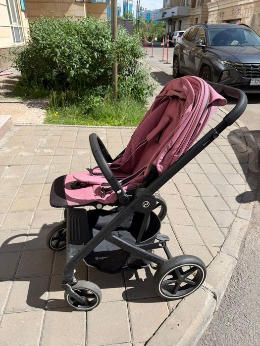 Продам коляску с отличном состоянии