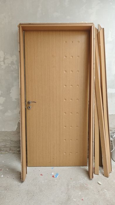 Продавам интериорни врати 3бр